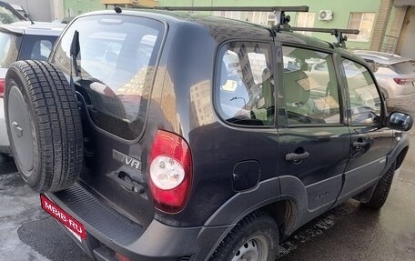 Chevrolet Niva I рестайлинг, 2011 год, 450 000 рублей, 3 фотография