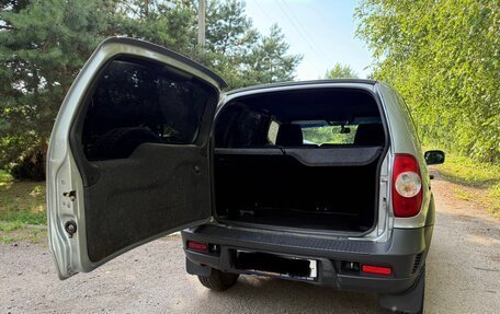 Chevrolet Niva I рестайлинг, 2016 год, 575 000 рублей, 9 фотография