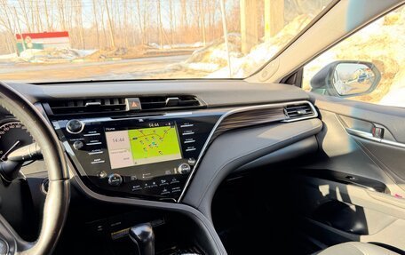 Toyota Camry, 2020 год, 3 350 000 рублей, 5 фотография