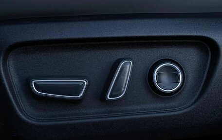 Toyota RAV4, 2026 год, 4 900 000 рублей, 15 фотография