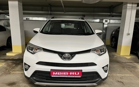 Toyota RAV4, 2018 год, 2 950 000 рублей, 1 фотография