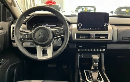 Mitsubishi L200, 2025 год, 5 649 000 рублей, 14 фотография