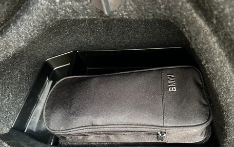 BMW 3 серия, 2018 год, 1 800 000 рублей, 9 фотография