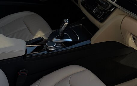 BMW 3 серия, 2018 год, 1 800 000 рублей, 4 фотография