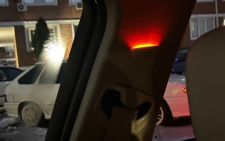 BMW 3 серия, 2018 год, 1 800 000 рублей, 15 фотография