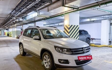 Volkswagen Tiguan I, 2013 год, 975 000 рублей, 2 фотография