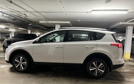 Toyota RAV4, 2018 год, 2 950 000 рублей, 8 фотография