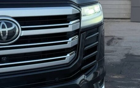 Toyota Land Cruiser, 2021 год, 16 500 000 рублей, 3 фотография