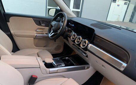 Mercedes-Benz GLB, 2020 год, 4 000 000 рублей, 7 фотография