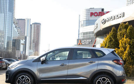 Renault Kaptur I рестайлинг, 2021 год, 1 698 000 рублей, 5 фотография