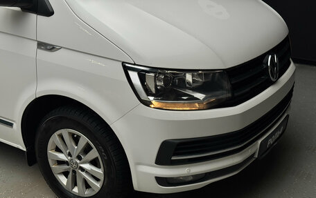 Volkswagen Caravelle T6 рестайлинг, 2017 год, 2 900 000 рублей, 8 фотография