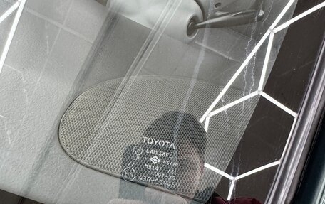 Toyota Yaris I рестайлинг, 2001 год, 499 900 рублей, 25 фотография