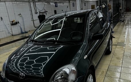 Toyota Yaris I рестайлинг, 2001 год, 499 900 рублей, 27 фотография