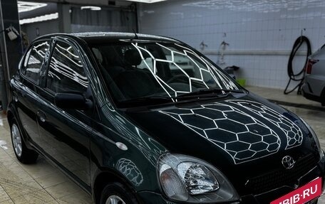 Toyota Yaris I рестайлинг, 2001 год, 499 900 рублей, 29 фотография