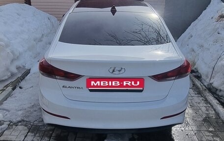 Hyundai Elantra VI рестайлинг, 2018 год, 1 310 000 рублей, 6 фотография
