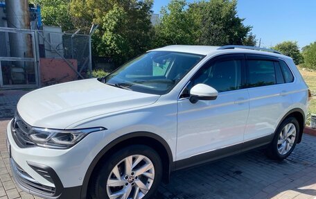 Volkswagen Tiguan II, 2021 год, 3 100 000 рублей, 6 фотография