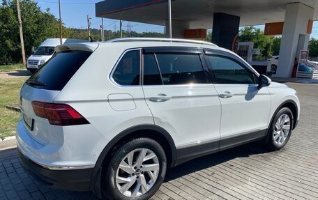 Volkswagen Tiguan II, 2021 год, 3 100 000 рублей, 4 фотография