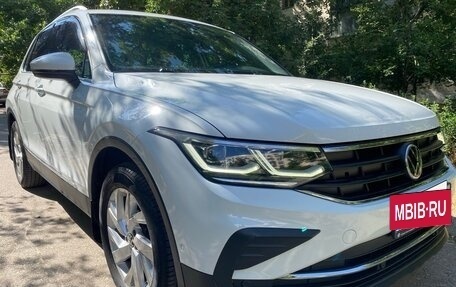 Volkswagen Tiguan II, 2021 год, 3 100 000 рублей, 2 фотография