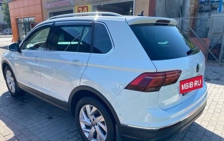 Volkswagen Tiguan II, 2021 год, 3 100 000 рублей, 7 фотография