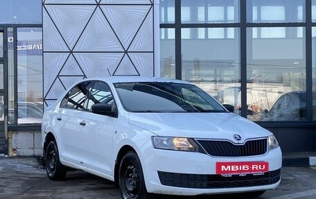 Skoda Rapid I, 2016 год, 799 000 рублей, 3 фотография