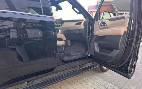 Chevrolet Tahoe IV, 2022 год, 7 999 999 рублей, 16 фотография