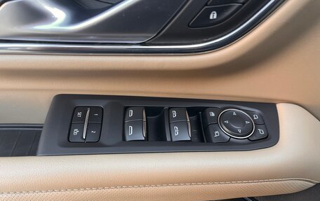 Chevrolet Tahoe IV, 2022 год, 7 999 999 рублей, 14 фотография