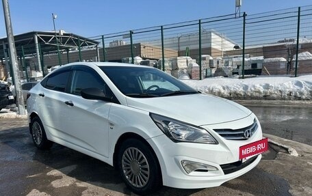 Hyundai Solaris II рестайлинг, 2015 год, 870 000 рублей, 7 фотография