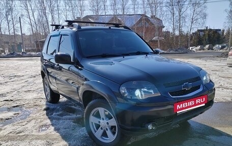 Chevrolet Niva I рестайлинг, 2016 год, 745 000 рублей, 10 фотография