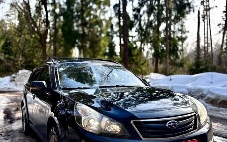Subaru Outback IV рестайлинг, 2011 год, 1 200 000 рублей, 2 фотография