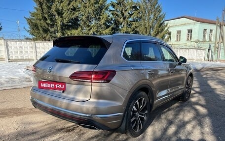 Volkswagen Touareg III, 2018 год, 5 100 000 рублей, 5 фотография