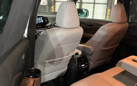 Honda Passport III, 2022 год, 5 200 000 рублей, 21 фотография