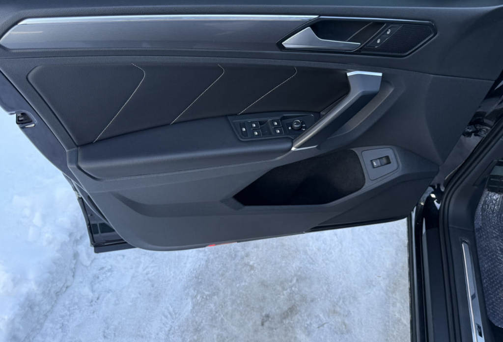 Volkswagen Tiguan II, 2017 год, 1 500 000 рублей, 10 фотография