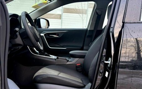Toyota RAV4, 2025 год, 4 370 000 рублей, 19 фотография