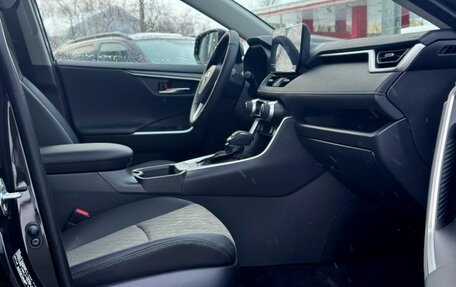 Toyota RAV4, 2025 год, 4 370 000 рублей, 18 фотография