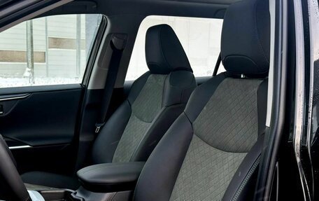 Toyota RAV4, 2025 год, 4 370 000 рублей, 20 фотография