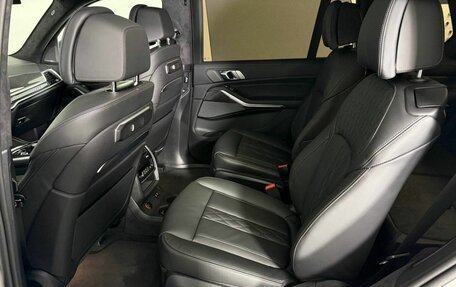 BMW X7, 2025 год, 17 600 000 рублей, 30 фотография