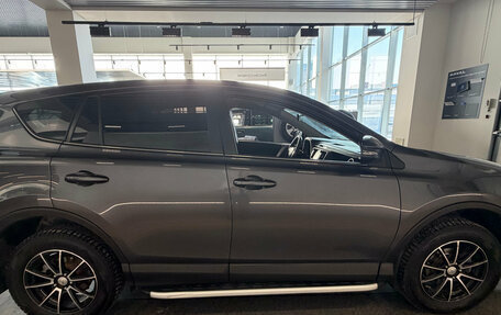 Toyota RAV4, 2015 год, 1 599 000 рублей, 5 фотография