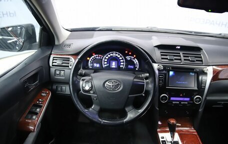 Toyota Camry, 2012 год, 1 340 000 рублей, 16 фотография