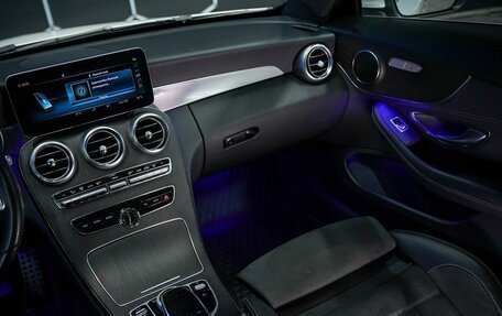 Mercedes-Benz C-Класс, 2019 год, 4 100 000 рублей, 32 фотография