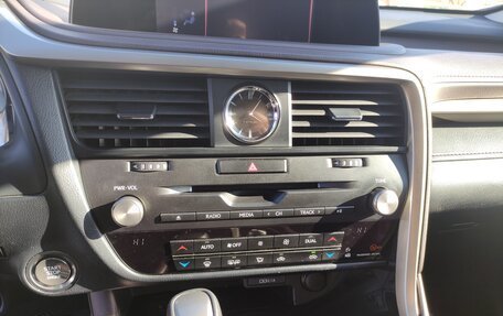 Lexus RX IV рестайлинг, 2019 год, 5 110 000 рублей, 39 фотография