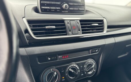 Mazda 3, 2013 год, 1 175 000 рублей, 26 фотография