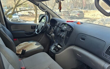 Hyundai H-1 II рестайлинг, 2011 год, 1 300 000 рублей, 6 фотография