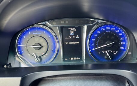 Toyota Camry, 2017 год, 2 280 000 рублей, 4 фотография