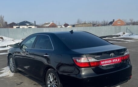 Toyota Camry, 2017 год, 2 280 000 рублей, 20 фотография