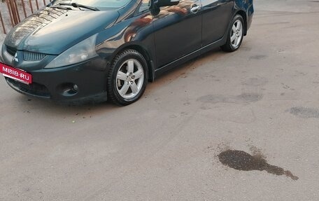 Mitsubishi Grandis, 2005 год, 650 000 рублей, 1 фотография