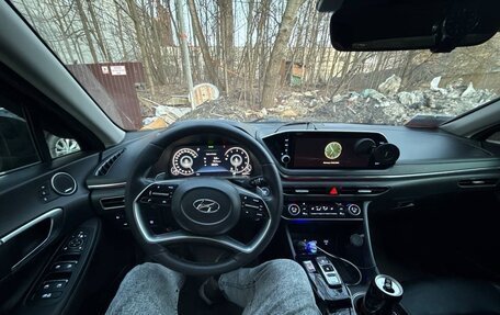 Hyundai Sonata VIII, 2021 год, 1 650 000 рублей, 5 фотография