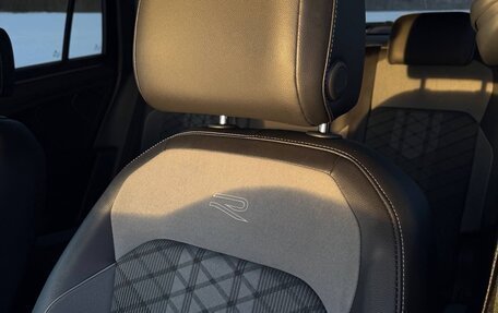 Volkswagen Tiguan II, 2021 год, 3 200 000 рублей, 11 фотография