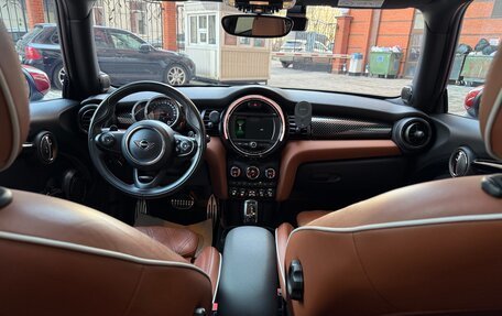 MINI Hatch, 2019 год, 3 350 000 рублей, 8 фотография