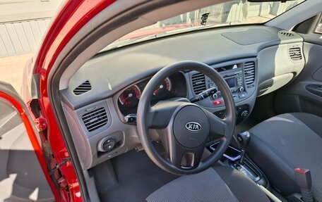 KIA Rio II, 2011 год, 720 000 рублей, 6 фотография