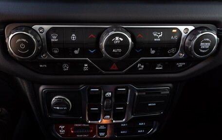 Jeep Wrangler, 2025 год, 8 600 000 рублей, 16 фотография